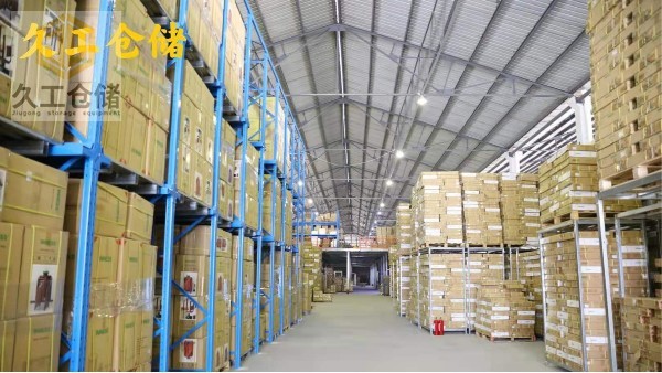 巧固架堆垛架在采購堆垛架時如何開展成本管控？久工倉儲設(shè)備