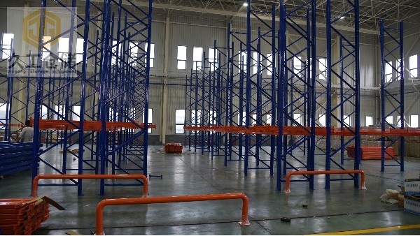 南京久工倉儲-貨架定制現(xiàn)場測量提供方案設(shè)計，南京貨架一站式采購！配套齊全！