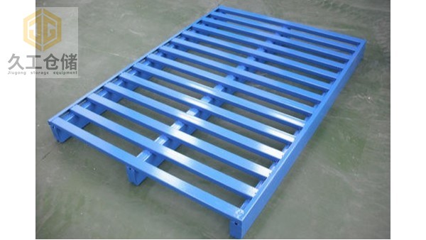 鋼制托盤定制價格是怎樣的？久工倉儲設(shè)備