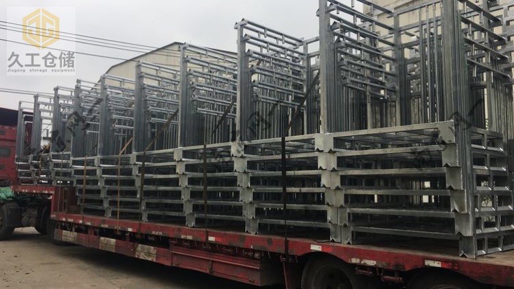 南京久工倉儲設(shè)備關(guān)于巧固架堆垛架的介紹，一起來了解看看吧！