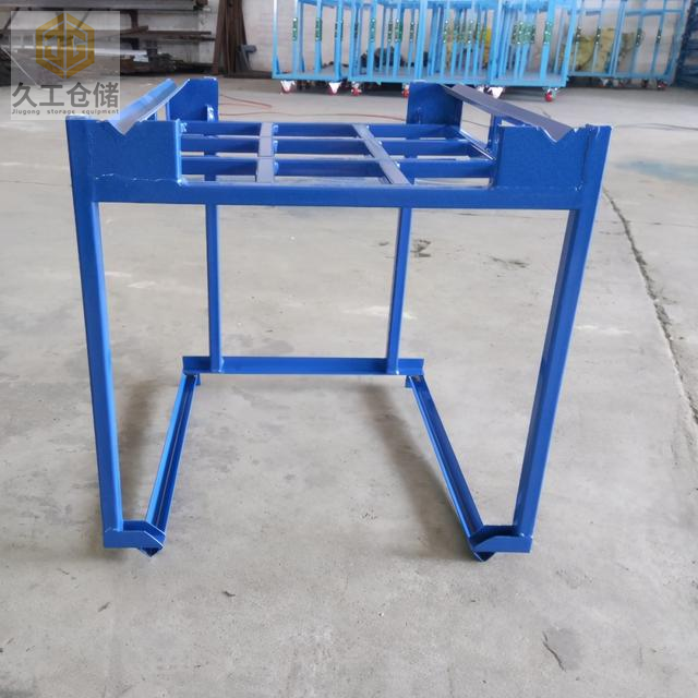  倒置巧固架的結(jié)構(gòu)特點(diǎn)有什么？久工倉(cāng)儲(chǔ)設(shè)備