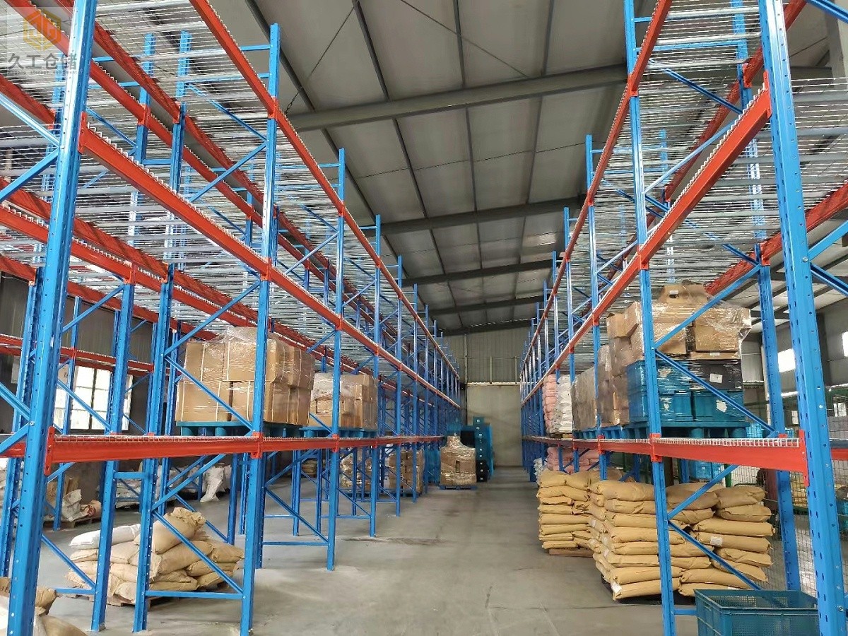 南京久工倉儲-貨架網層板現(xiàn)場實拍，南京鋼層網廠家，支持非標定制！