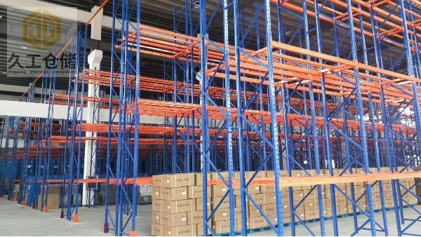 南京貨架-倉儲貨架-倉儲貨架有哪些功能及常用鏈接方式？南京久工倉儲設(shè)備