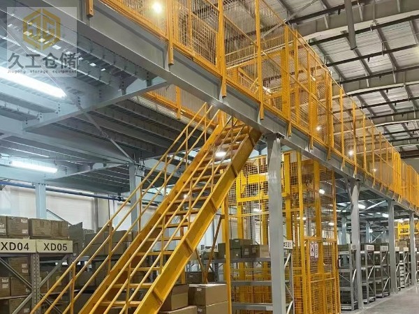 背網(wǎng)-貨架背網(wǎng)-金屬噴塑網(wǎng)片-邊框網(wǎng)片-南京實體廠家-久工倉儲設(shè)備