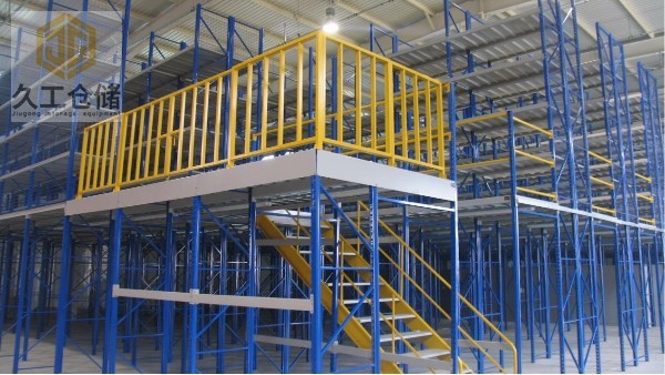 閣樓式貨架生產(chǎn)工藝及產(chǎn)品特點(diǎn)有哪些？南京久工倉儲(chǔ)設(shè)備