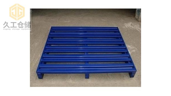 鋼制托盤組成及運(yùn)用優(yōu)勢(shì)分析，南京久工倉(cāng)儲(chǔ)設(shè)備