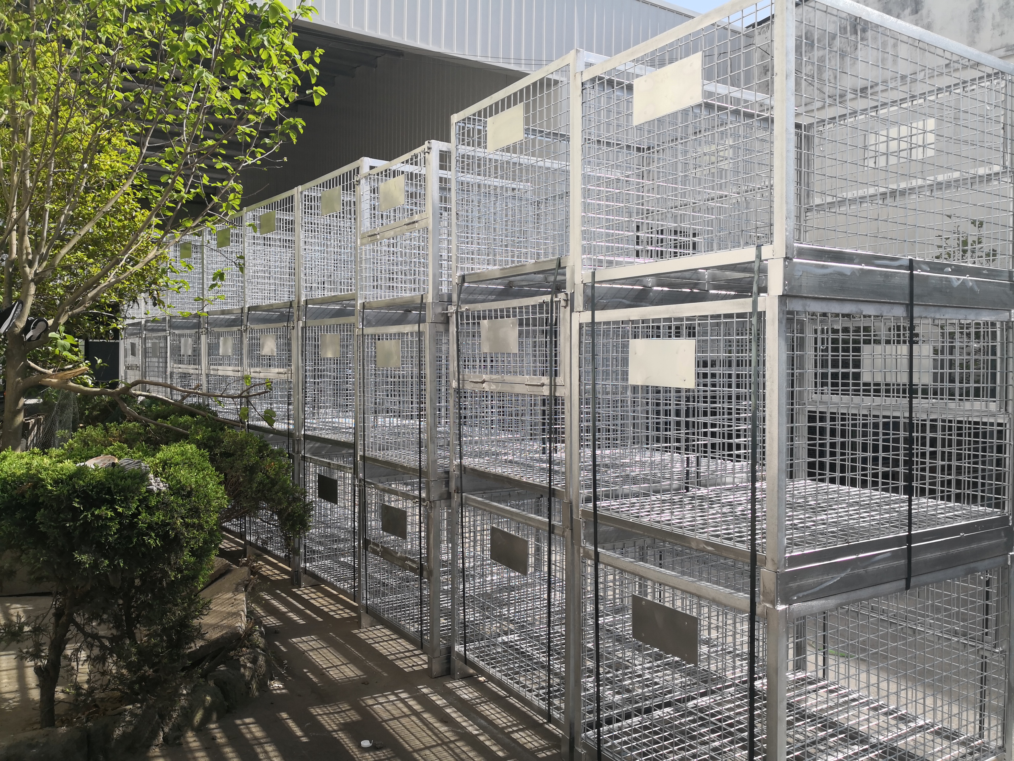 南京久工倉儲設(shè)備-金屬周轉(zhuǎn)箱-鋼制料框-支持定制南京周轉(zhuǎn)箱廠家！