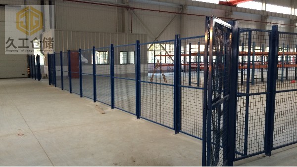 車間護欄網(wǎng)，南京車間隔離廠家，久工倉儲-倉庫圍欄網(wǎng)直銷