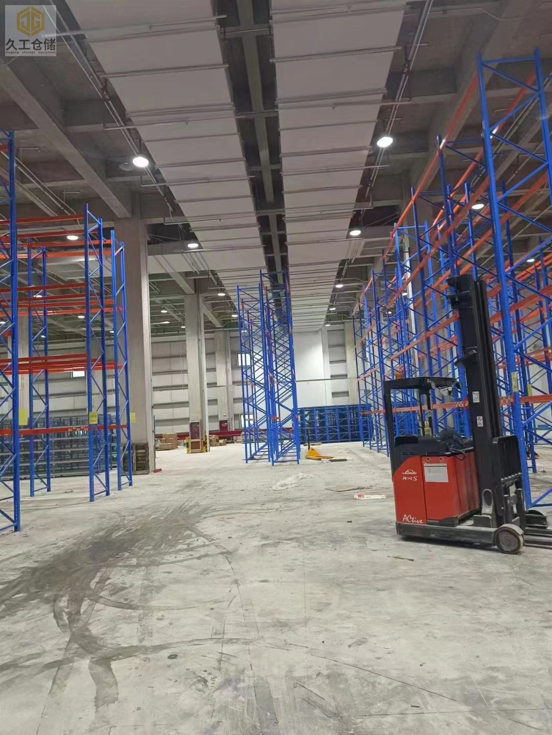 南京貨架-貨架安裝注意事項、選購貨架注意點及流程是哪些？南京久工倉儲設(shè)備