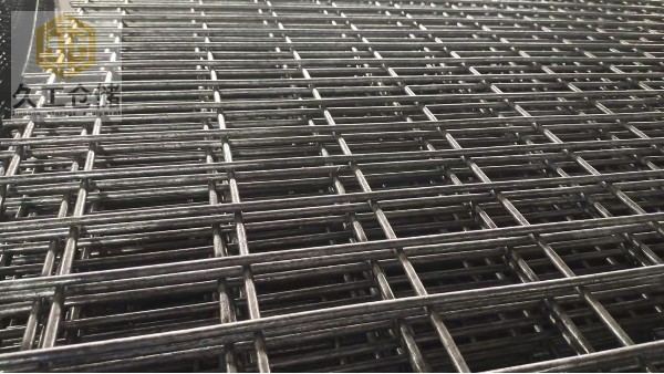 金屬網(wǎng)片特點及焊接工藝，系列分類，南京久工倉儲設(shè)備為大家解析！