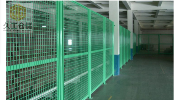 車間隔離網(wǎng)有哪些優(yōu)勢(shì)？久工倉儲(chǔ)設(shè)備