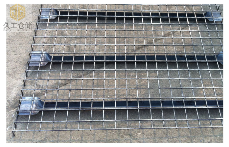 干貨！層板貨架的優(yōu)點和特點，貨架網(wǎng)層板。久工倉儲設(shè)備